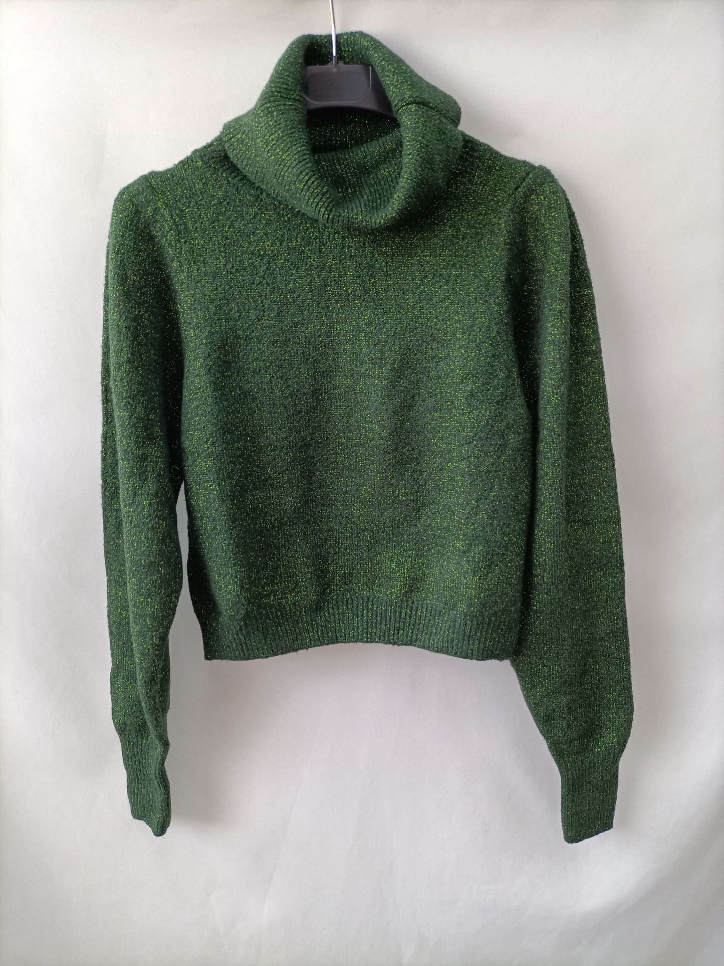 MANGO.Jersey verde hilos T.xs