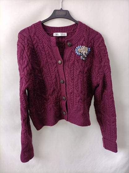 ZARA.Chaqueta gordita burdeos T.s