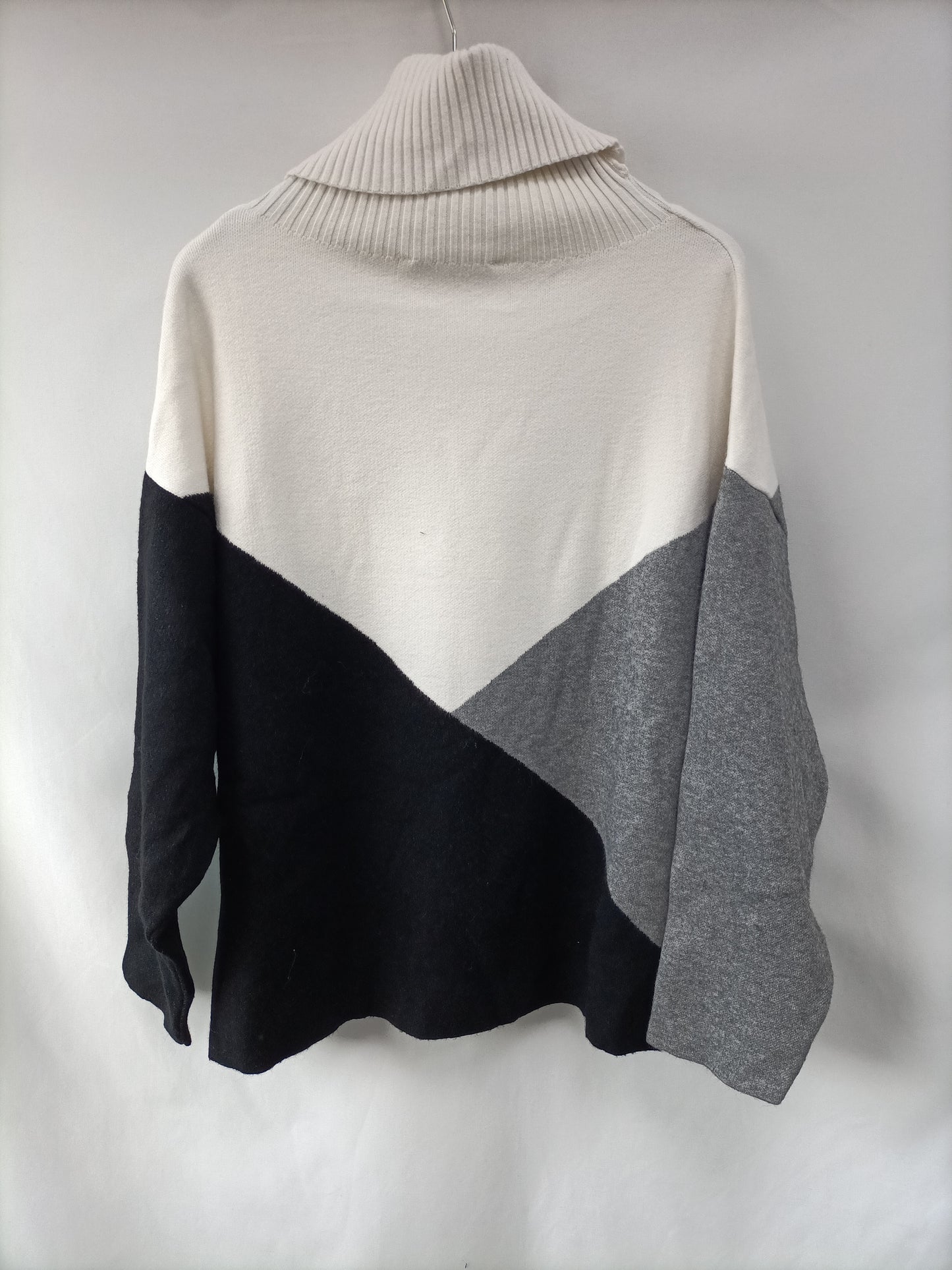 MANGO. Jersey tricolor T.xs