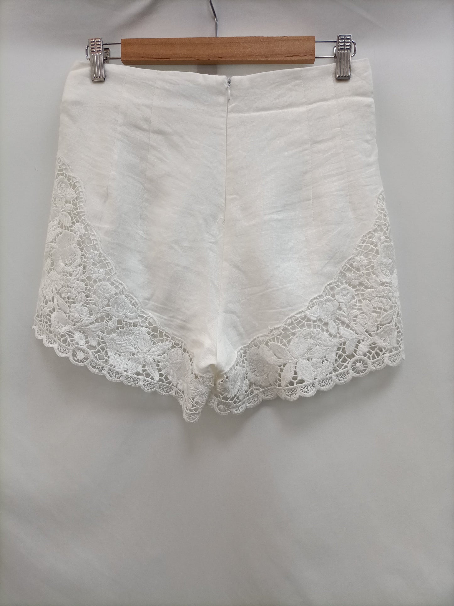 ZARA.Shorts lino encaje T.s