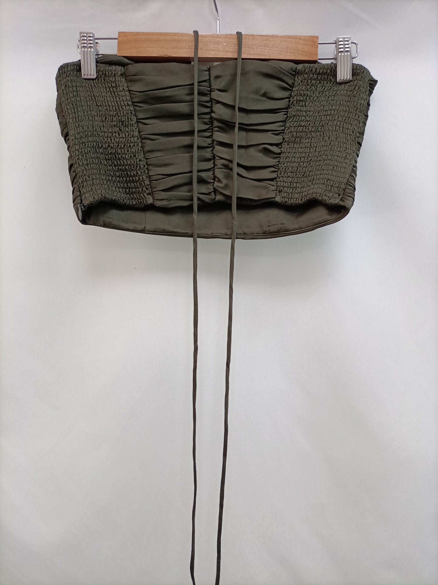 ZARA.Croptop verde T.s