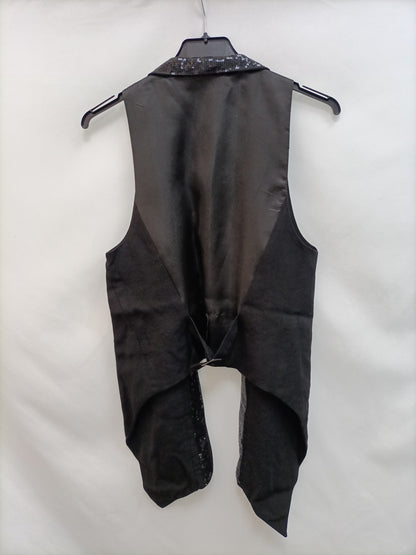 BERSHKA.Chaleco negro lentejuelas T.m
