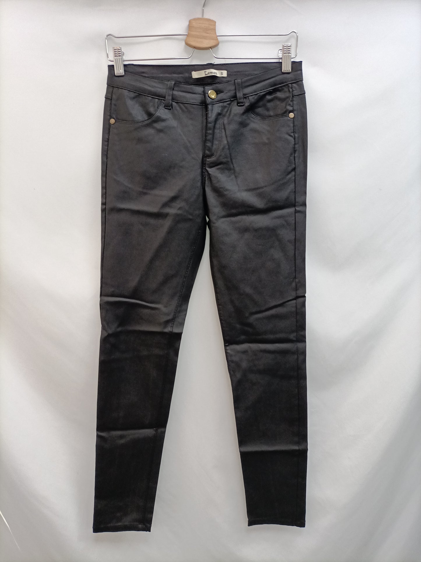 LEMON.Pantalones negros encerados T.s