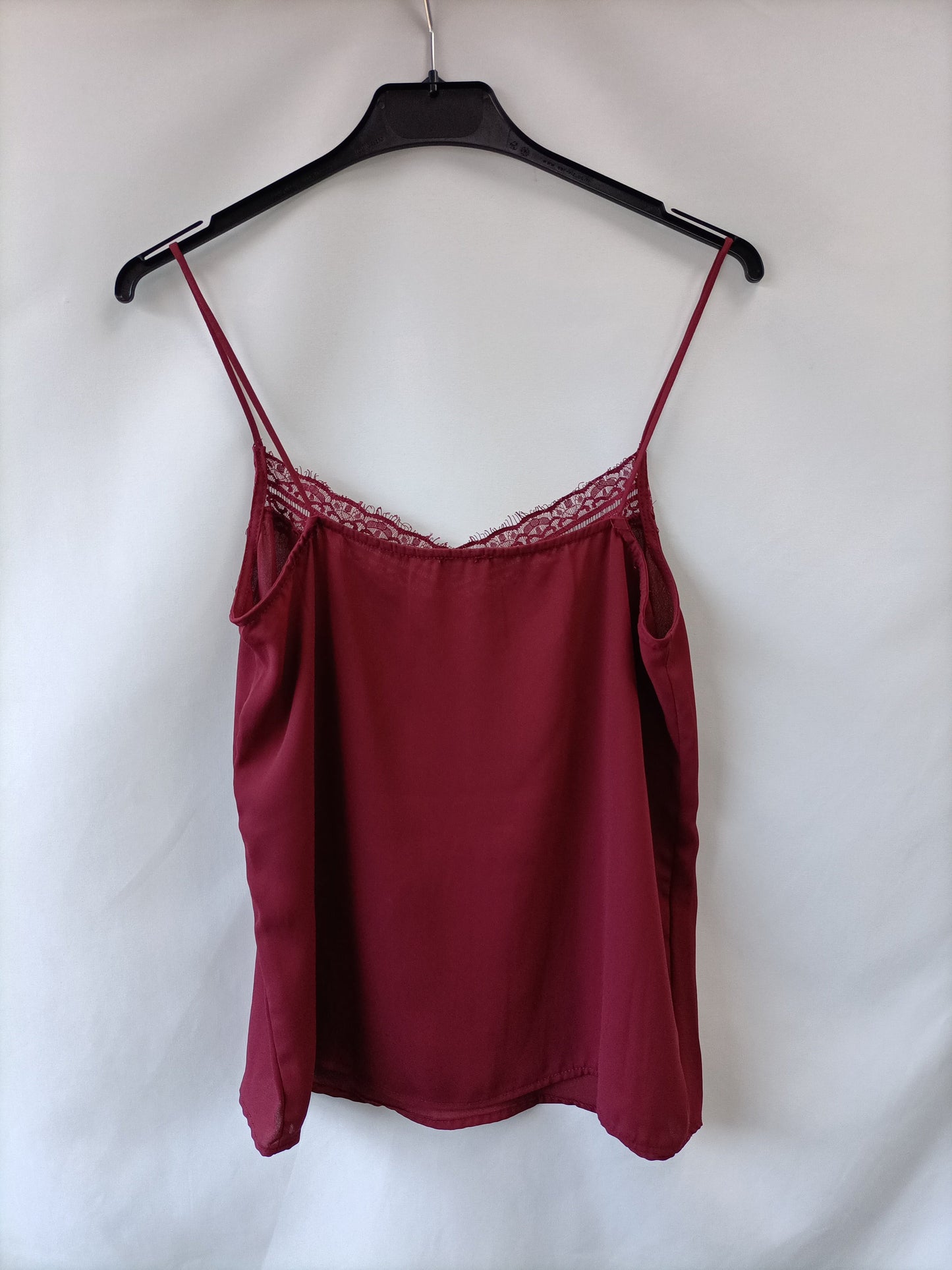 PIMKIE. Top burdeos lencero T.u(s)