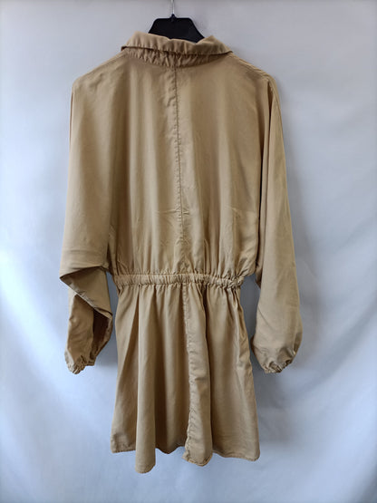 ZARA. Vestido beige sahariano T.s