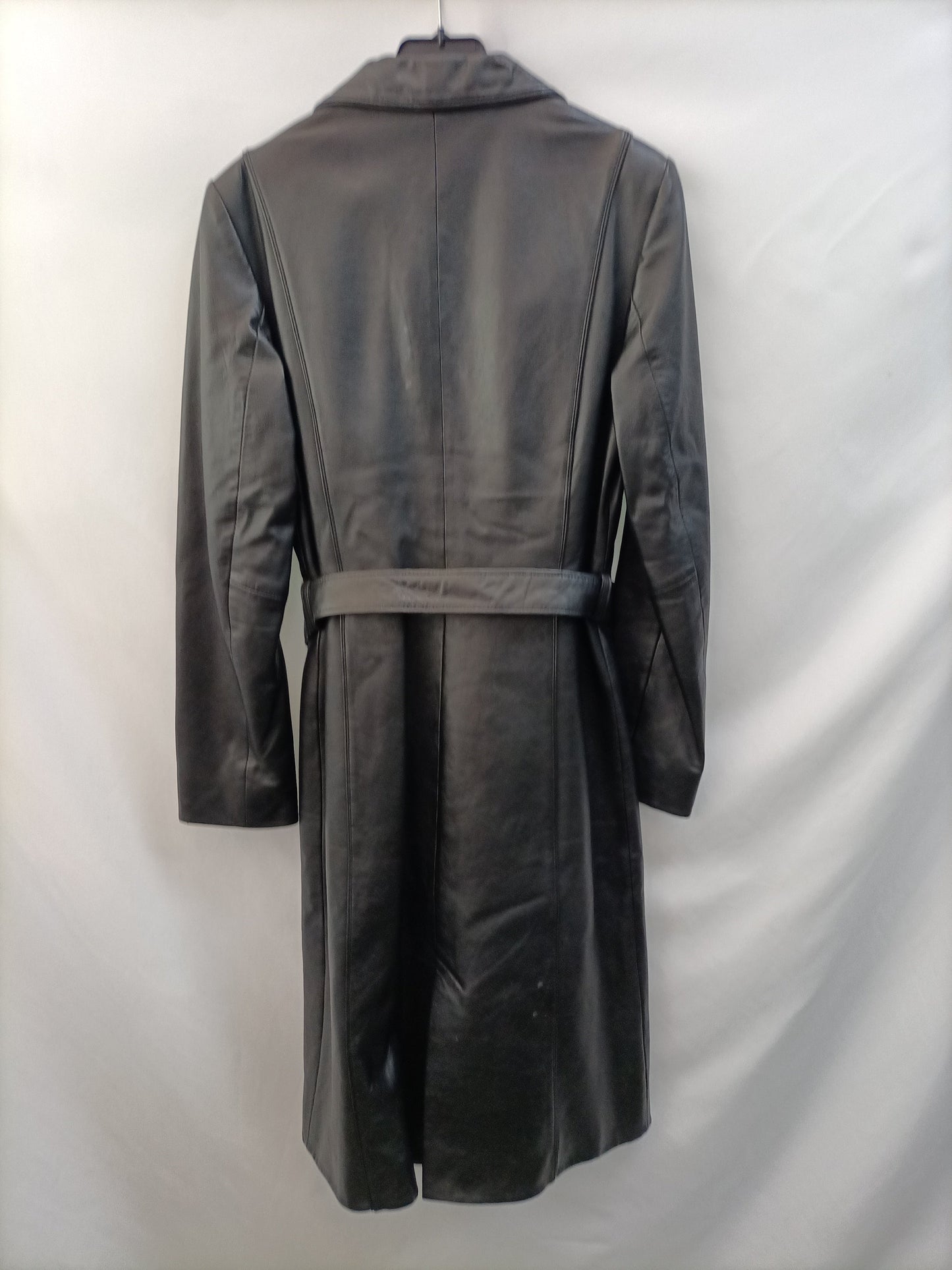 FÓRMULA JOVEN. Abrigo largo piel T.m (tara)