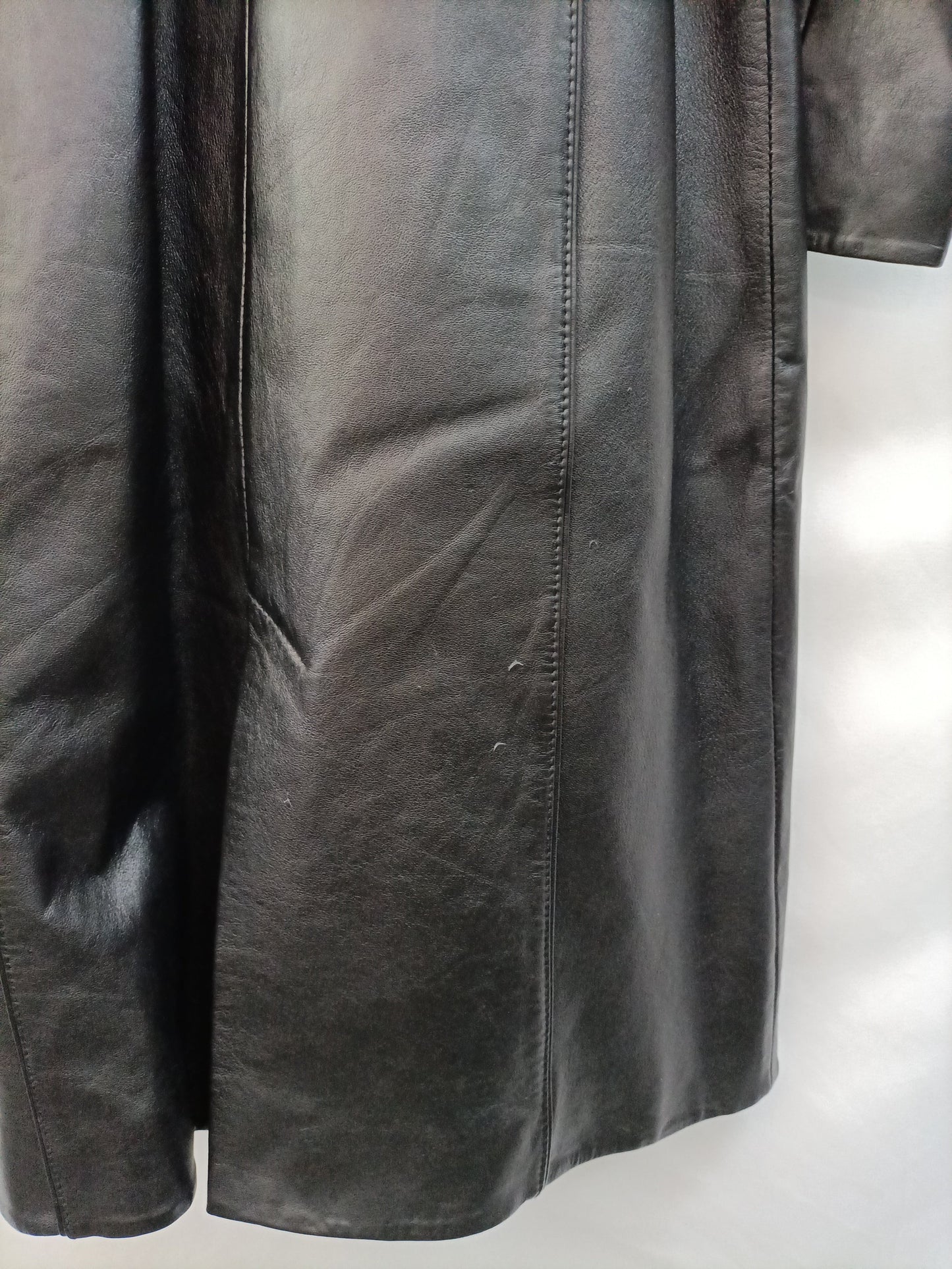 FÓRMULA JOVEN. Abrigo largo piel T.m (tara)