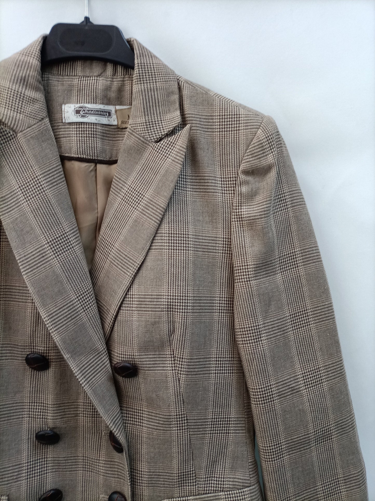 STRADIVARIUS. Blazer marrón cuandros   T.m