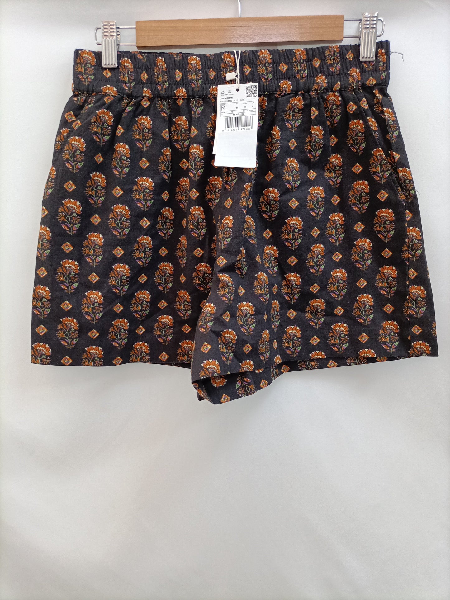MANGO. Short marrón flores T.m