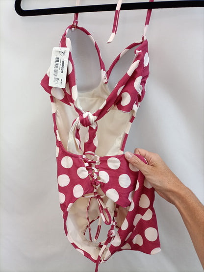 LEONISA. Trikini lunares T.34/90