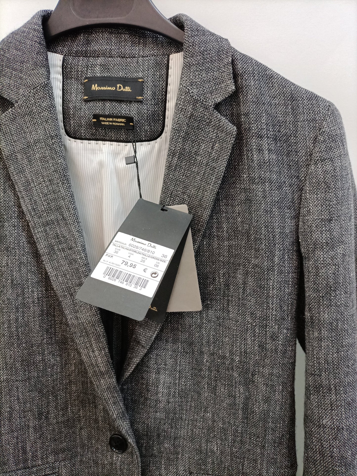 MASSIMO DUTTI. Blazer jaspeado gris T.36
