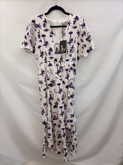 MINUETO. Vestido blanco estampado T.m