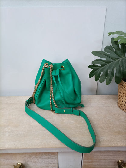 PIULARCH.Bolso mini saco piel verde