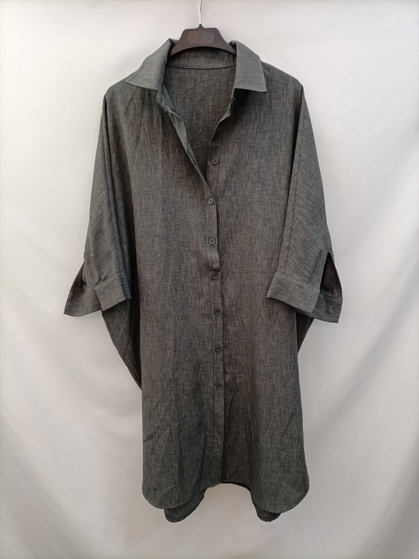 OTRAS.Vestido corto gris camisero oversized TU