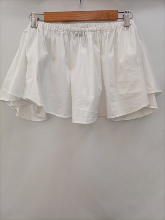 ZARA.Croptop blanco T.s