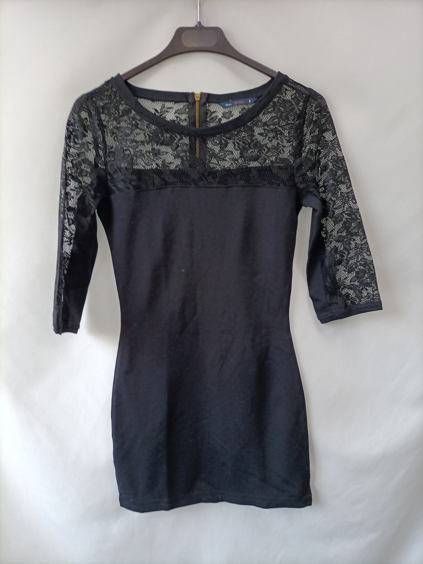 BERSHKA. Black long-sleeved lace Ts dress
