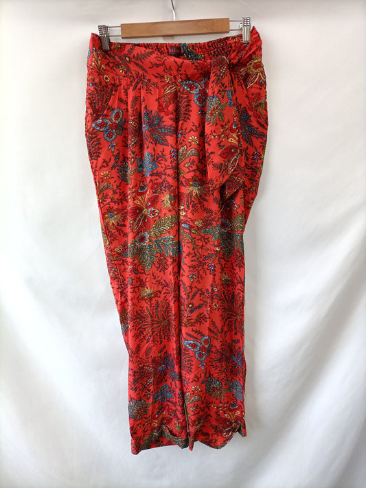 FULL MOON. Flowy red trousers, size 42
