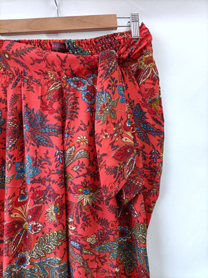 LUNA LLENA. Pantalon rojo fluido T.42