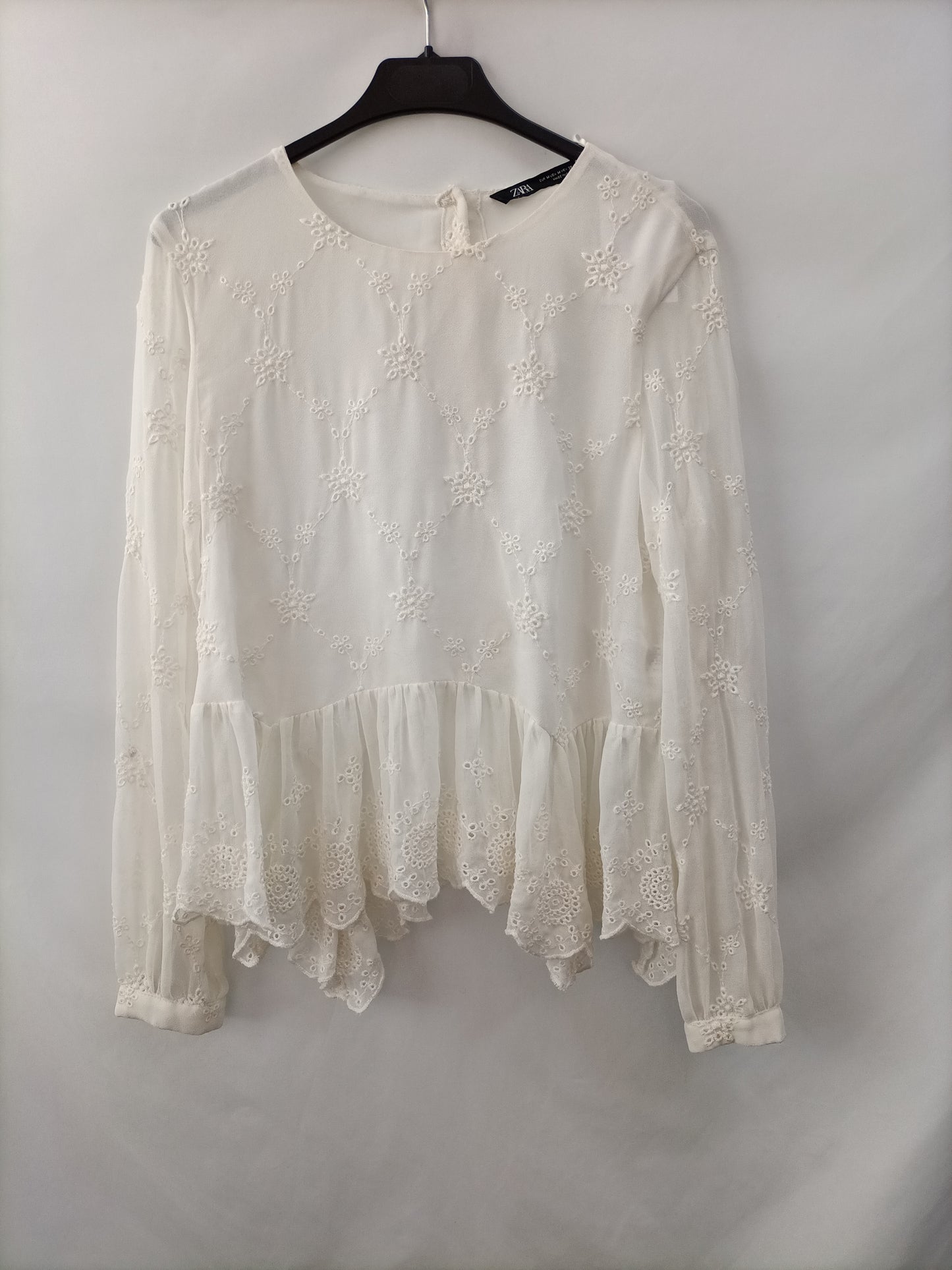 ZARA. Blusa talla M