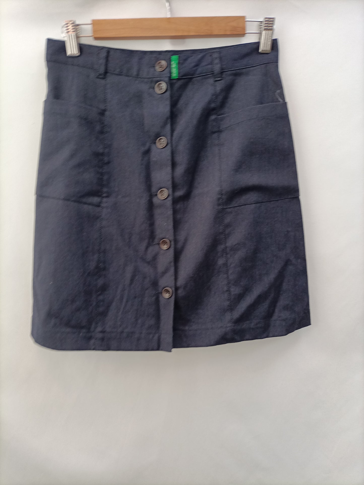BENETTON.Denim skirt with buttons S.38