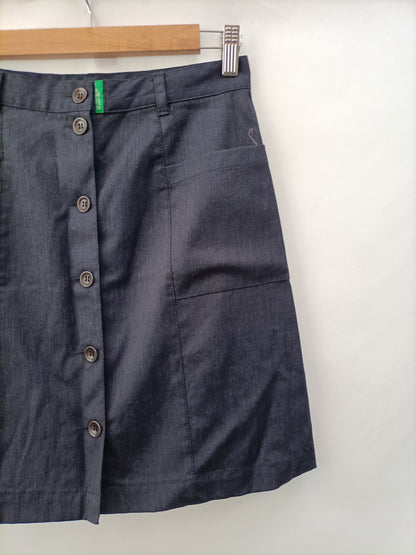 BENETTON.Denim skirt with buttons S.38