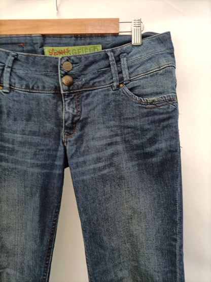 SPRINGFIELD.Vaqueros rectos T.38