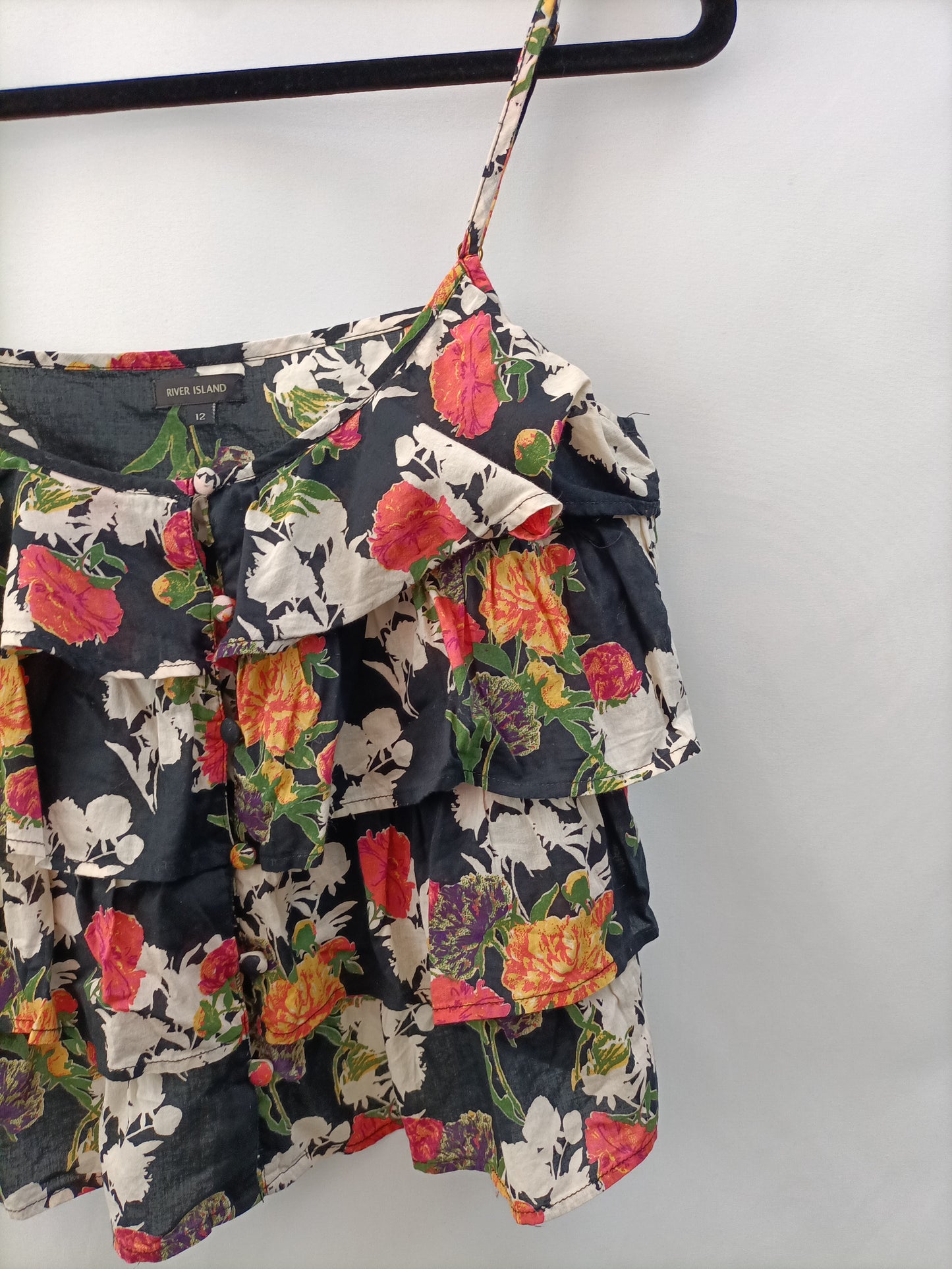 RIVER ISLAND. Black top with covered buttons TL
