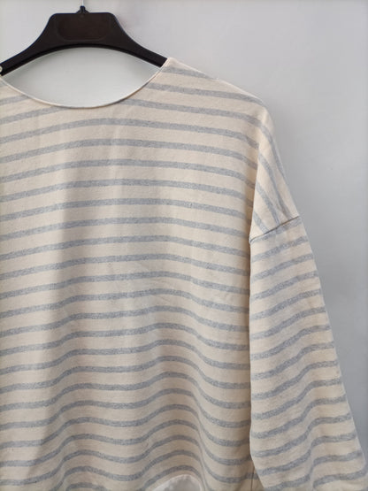 MarketZARA. Top rayas beige y celeste T.m