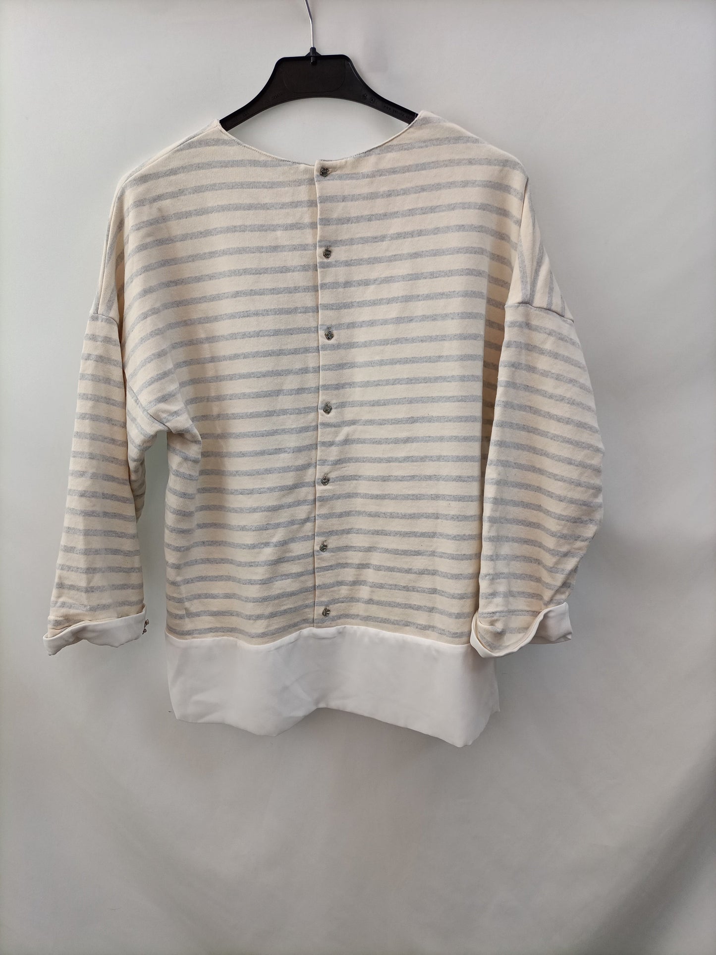 MarketZARA. Top rayas beige y celeste T.m