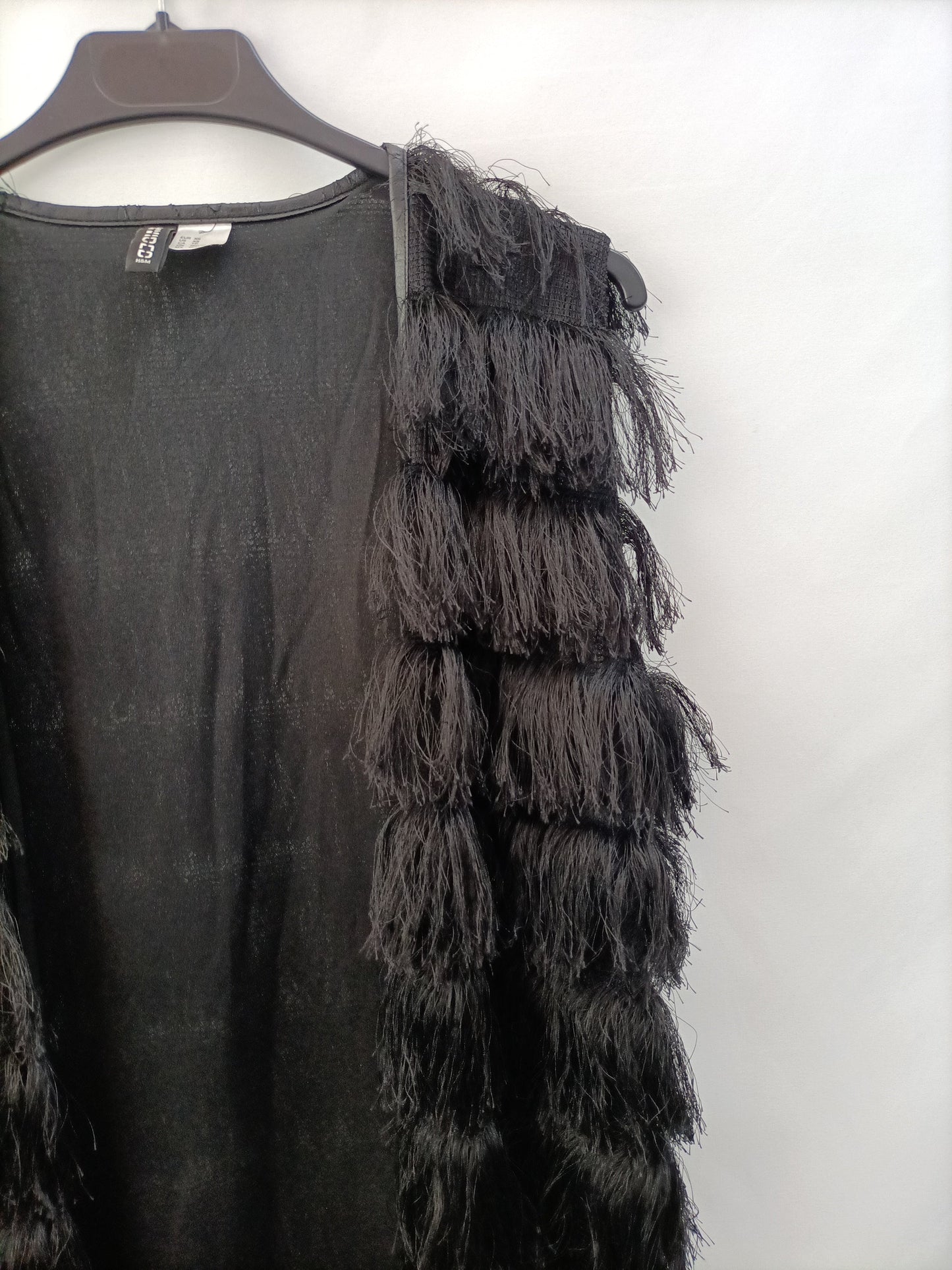 H&M.Chaleco largo flecos T.XS (tara)