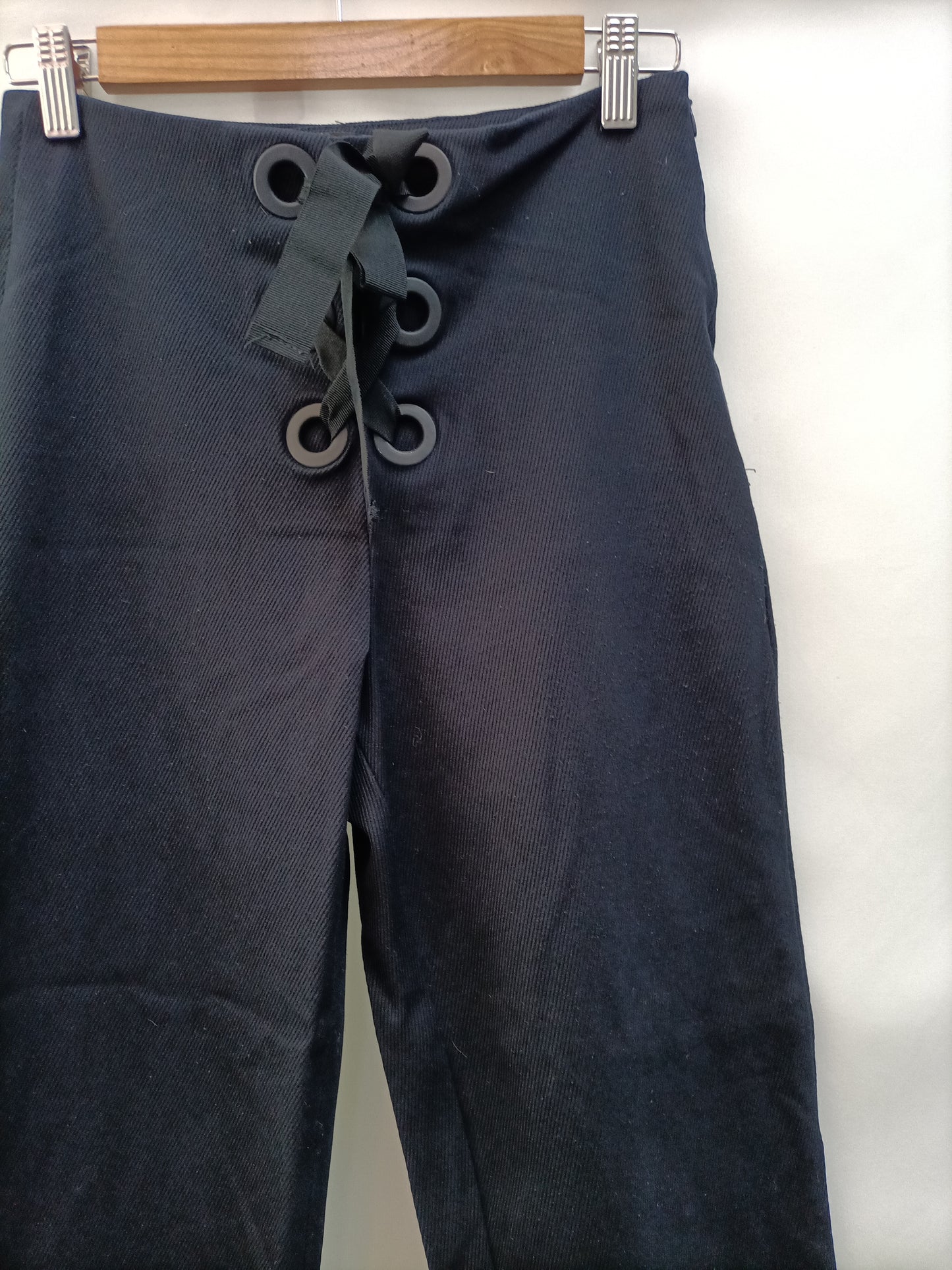 ZARA.Pantalones azules lazos T.s
