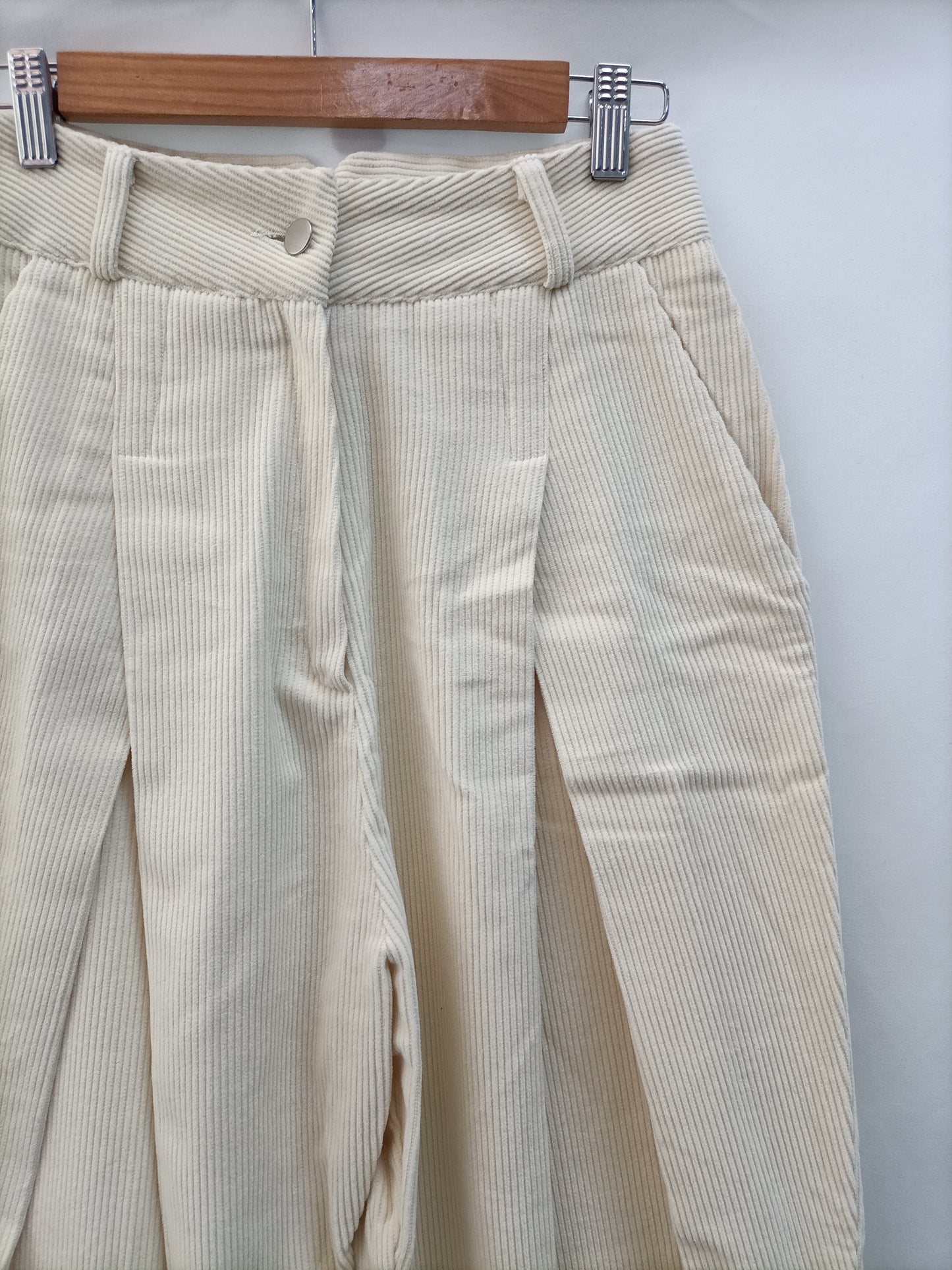 VETIVER.Slouchy pana beige T.s