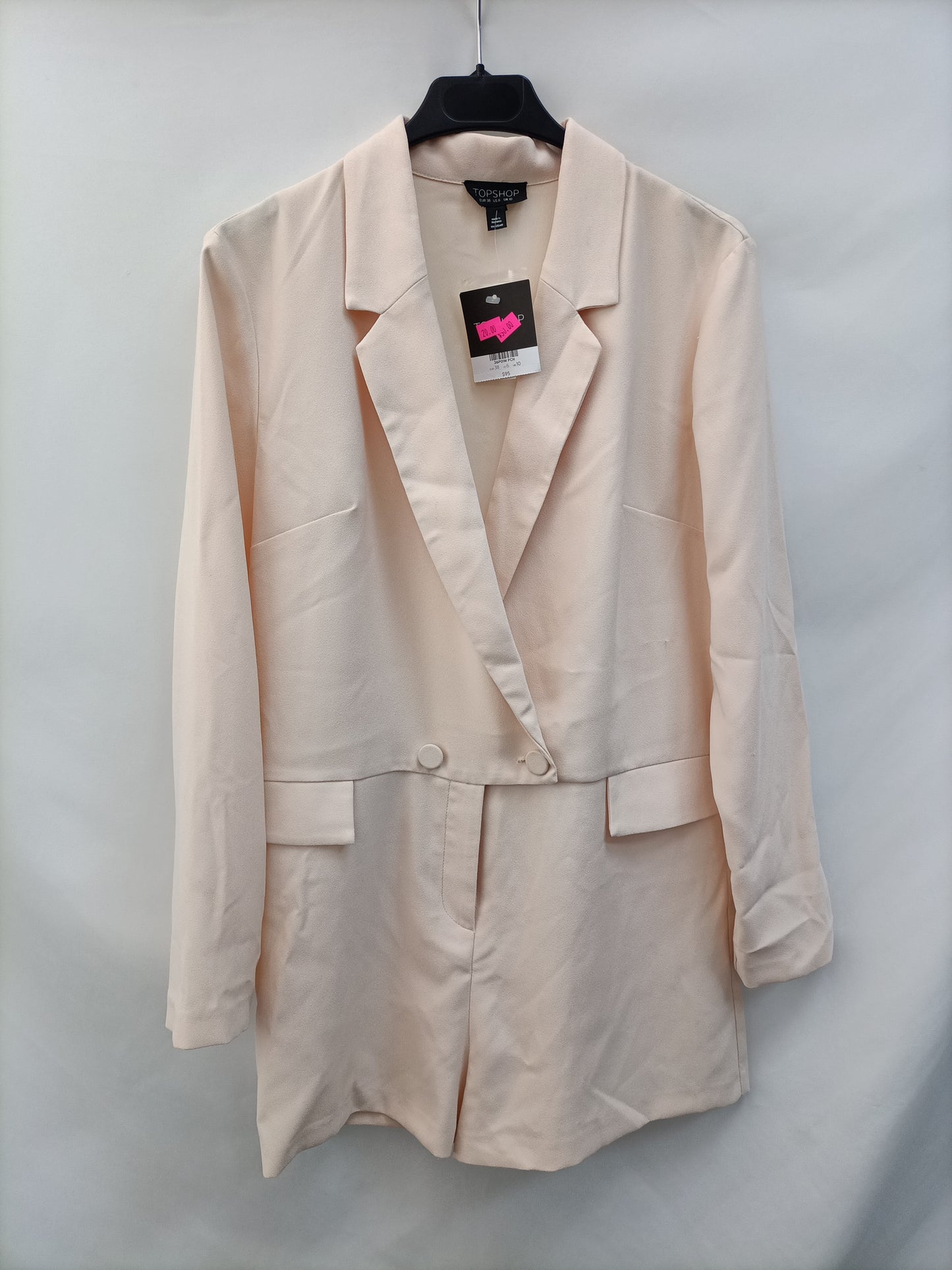 TOPSHOP.Mono estilo smoking T.38