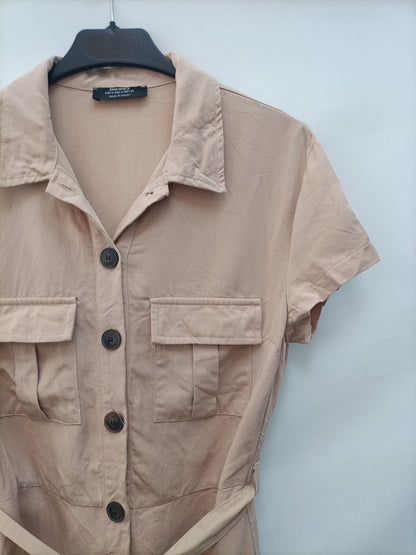 BERSHKA.Mono corto beige T.S