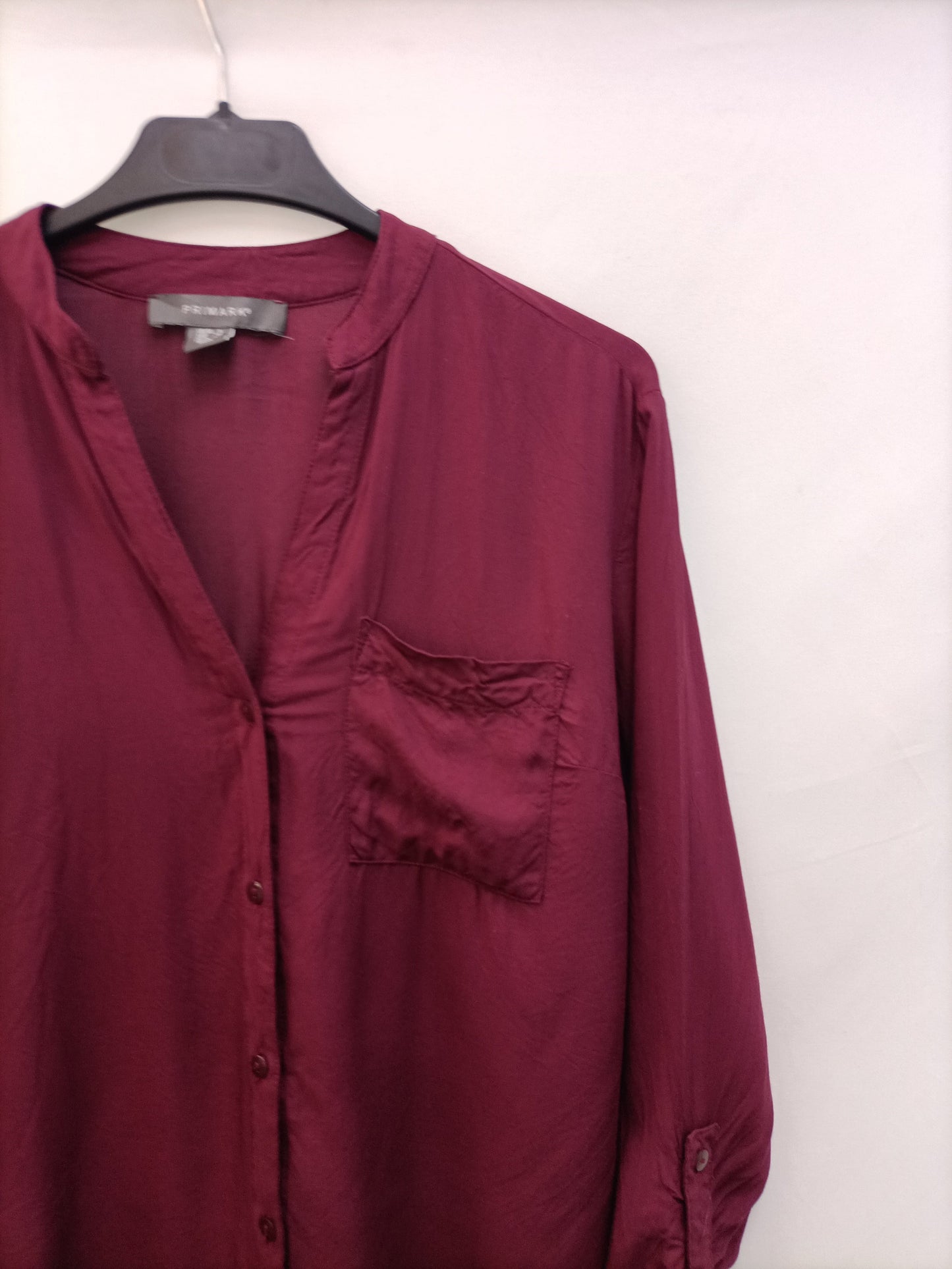 PRIMARK.Blusa clásica burdeos T.36