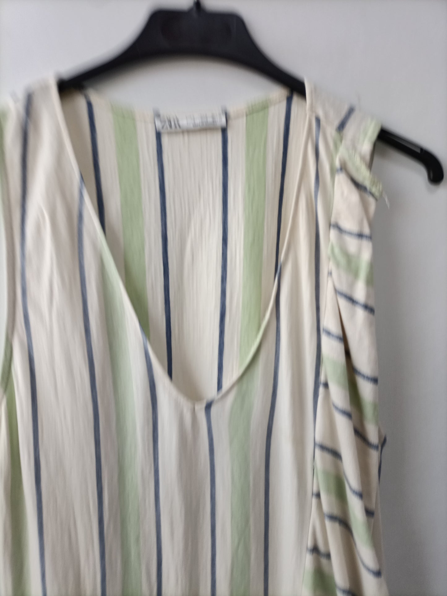 ZARA. Vestido Beige rayas T.s