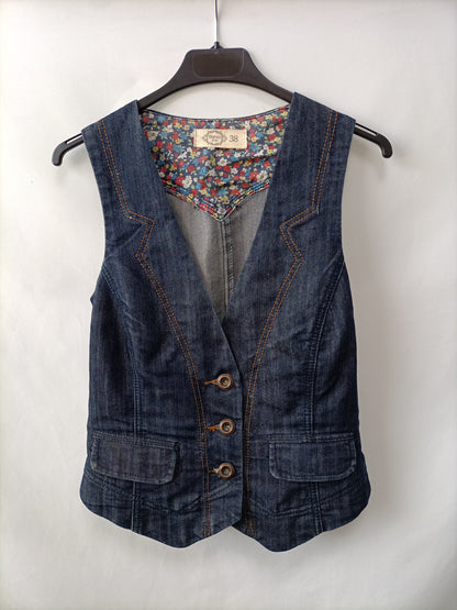 BLANCO. Chaleco denim T.38