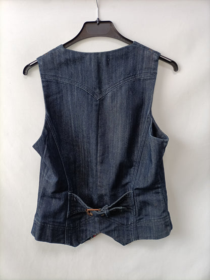 BLANCO. Chaleco denim T.38