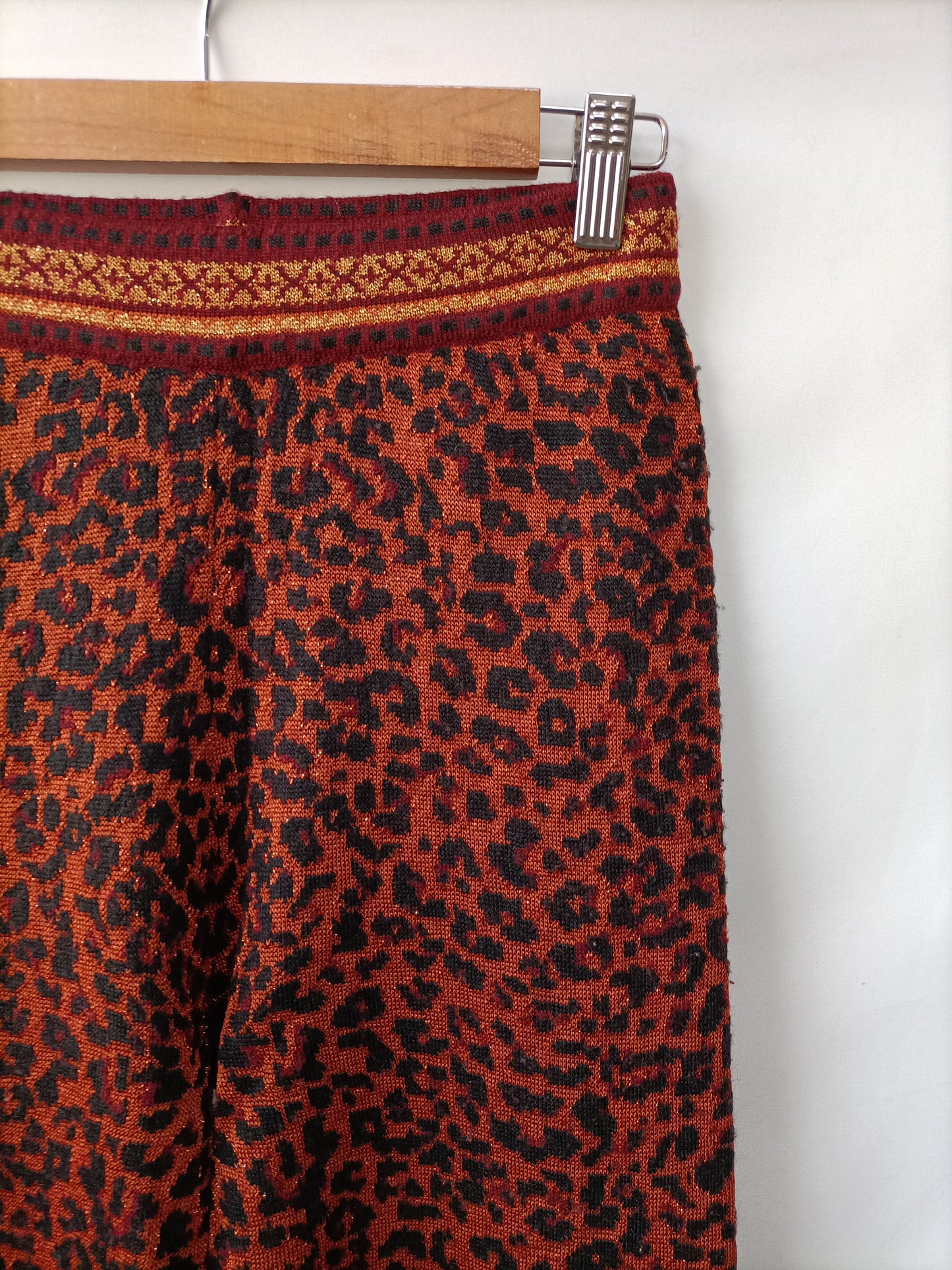 ZARA. Animal print knit trousers Ts