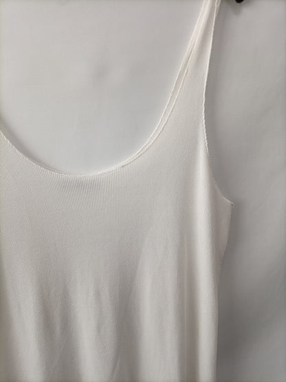 ZARA. Top canalé blanco T.m