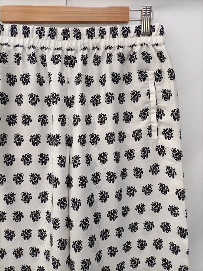 ZARA. Floral palazzo pants Ts
