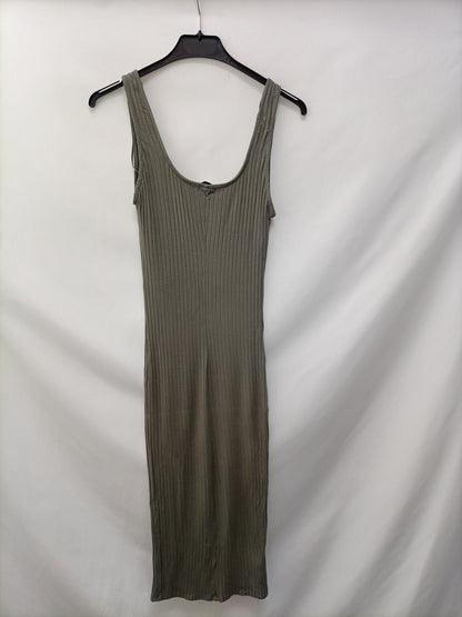 ZARA. Vestido midi verde T.s