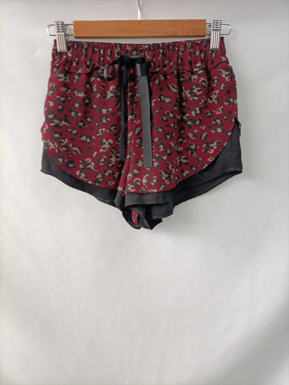 OTRAS. Short animal print T.s