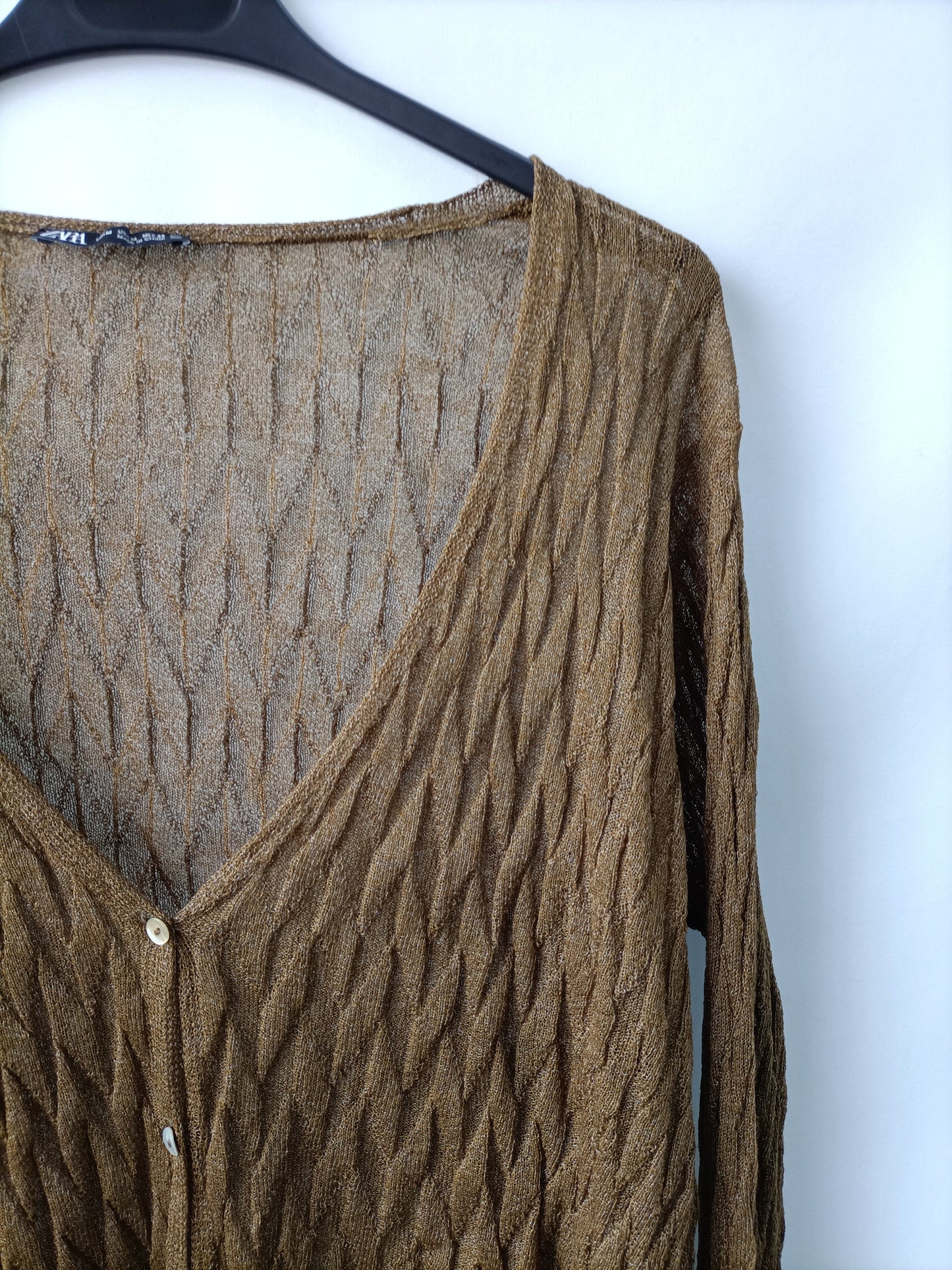 ZARA.  rebeca verde fruncida T.m