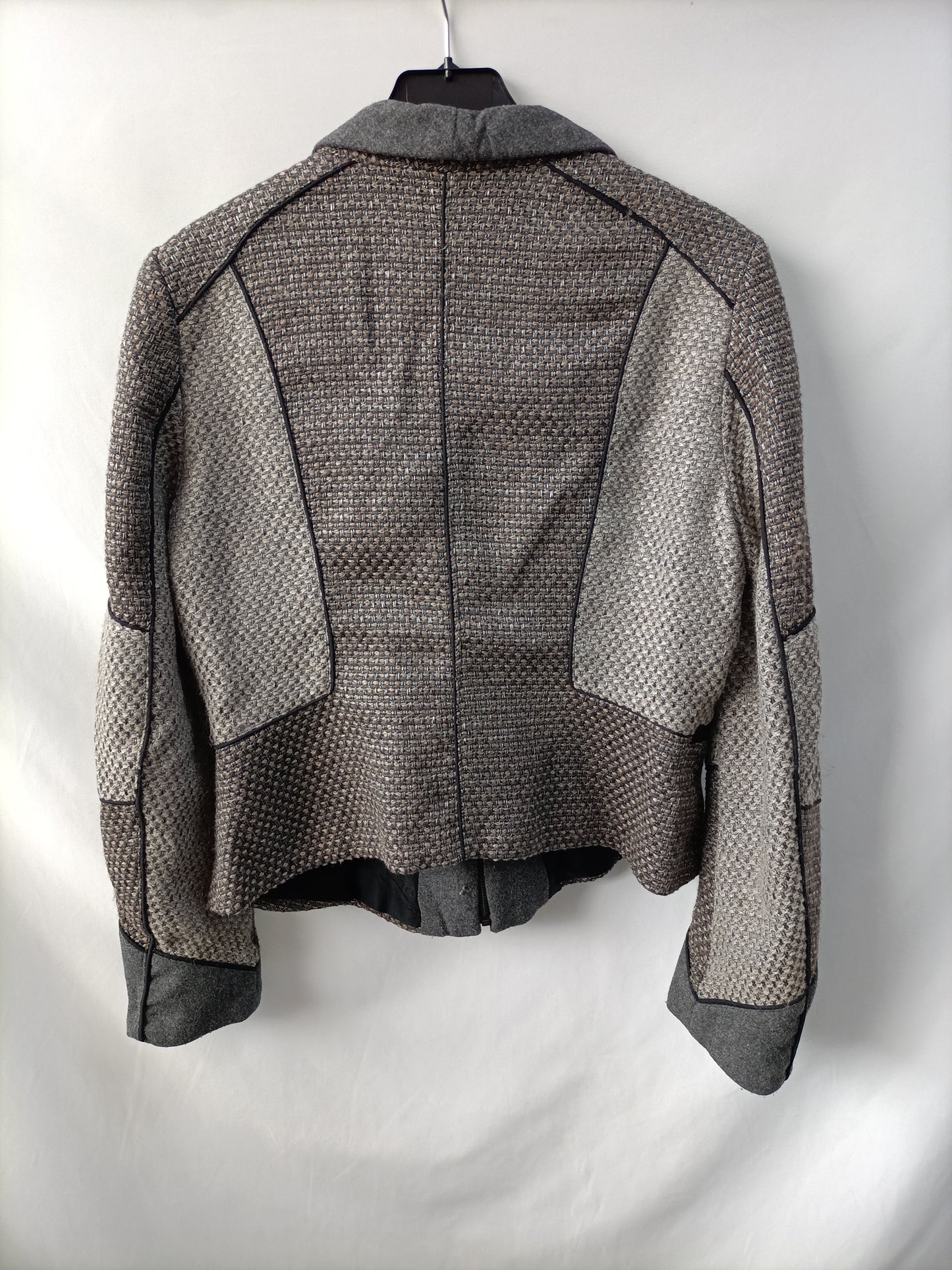 ZARA. Gray tweed jacket, size XL