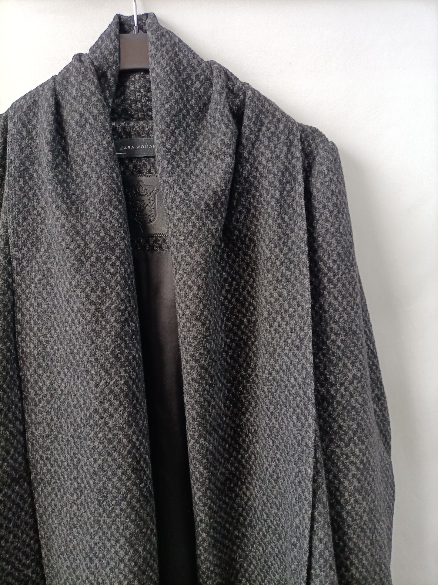 ZARA. Abrigo palo gris T.l