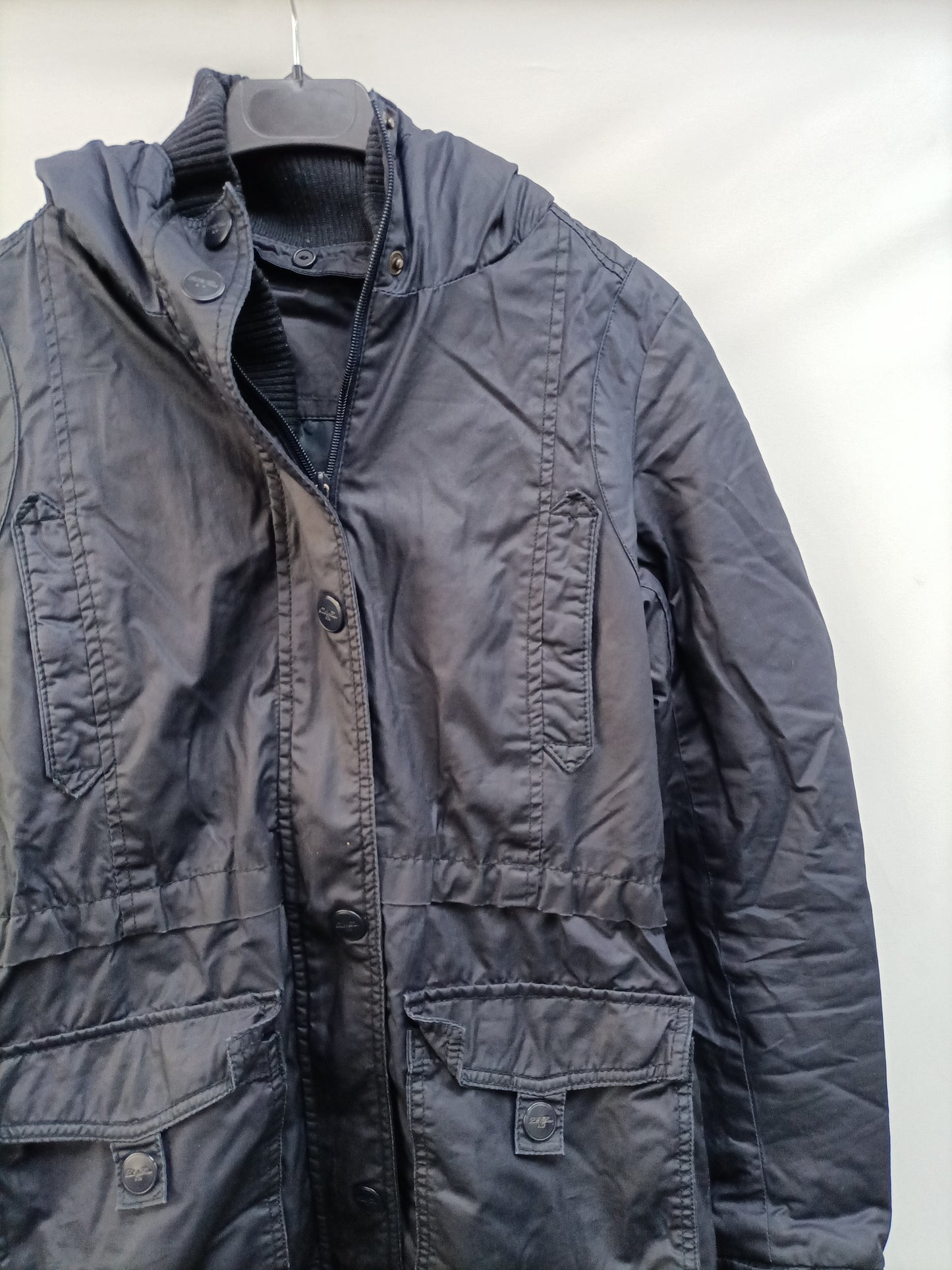 PULL&BEAR. Parka azul impermeable Tu(s)