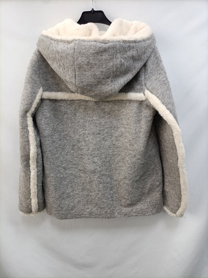 ZARA. Abrigo gris franela y pelito T.s