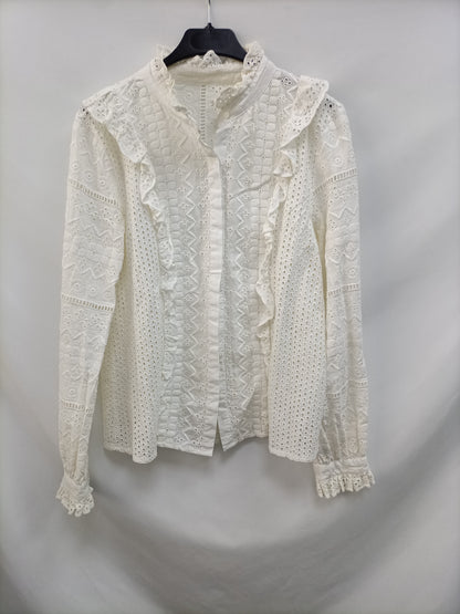 OTRAS. Camisa beige troquelada T.u(s)