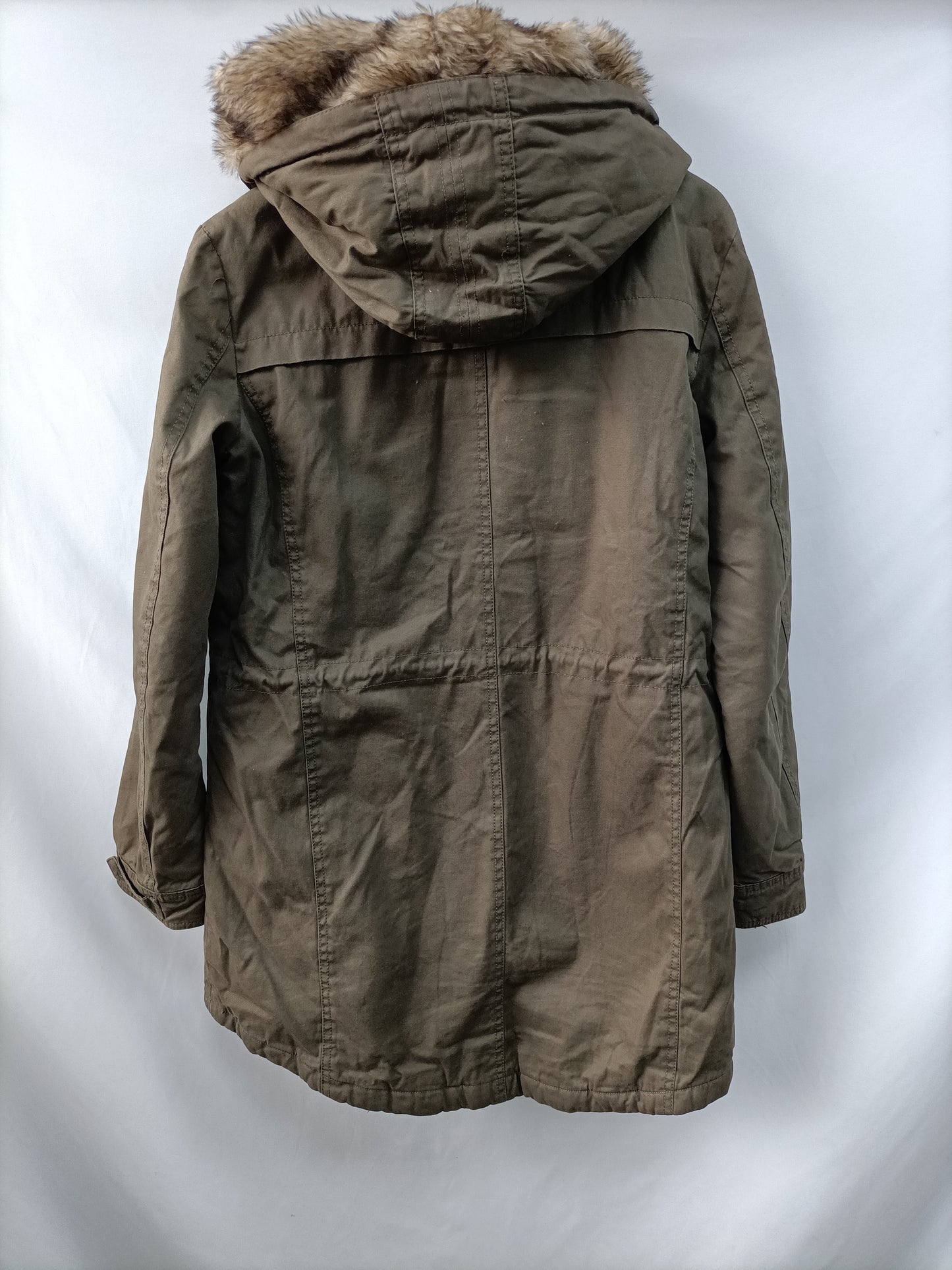PULL&BEAR. Abrigo trench verde T.(s/m)